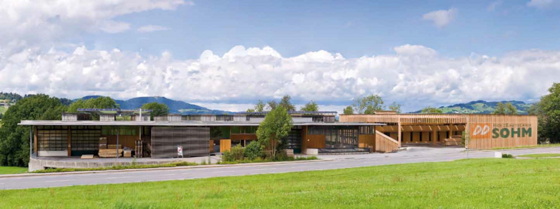 Außenansicht Firmengebäude Sohm Holzbautechnik in Alberschwende