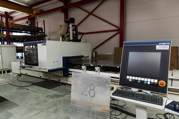 Foto einer High Tech Produktionsmaschine